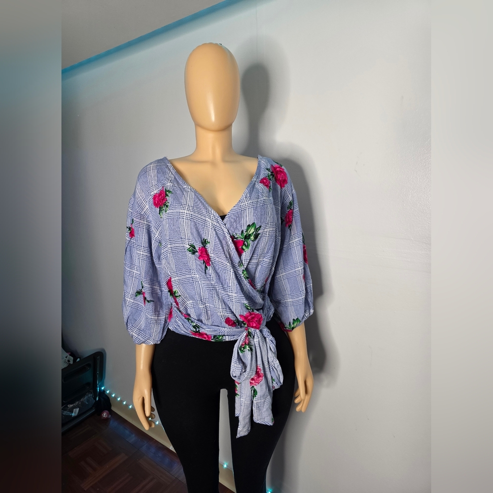 AX Paris Blue Plaid Wrap Top with Pink Roses Size 12